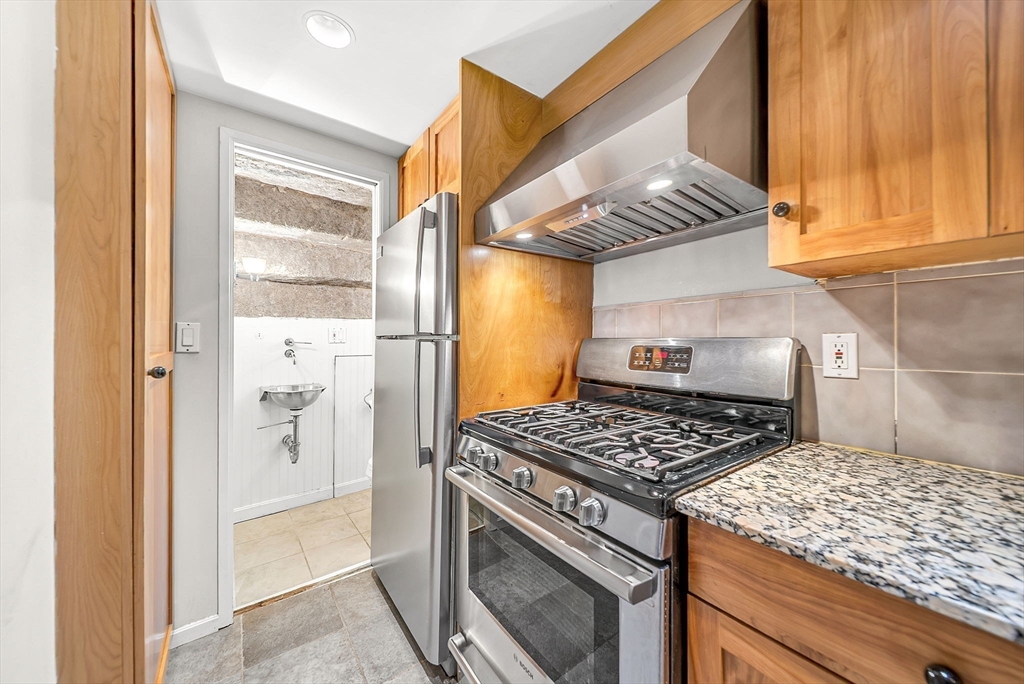 35 Mt Vernon Street # 1