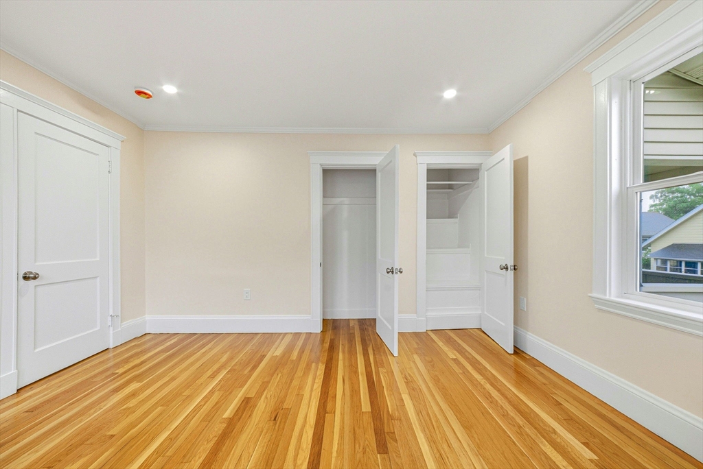 18-20 Holden Road # 20