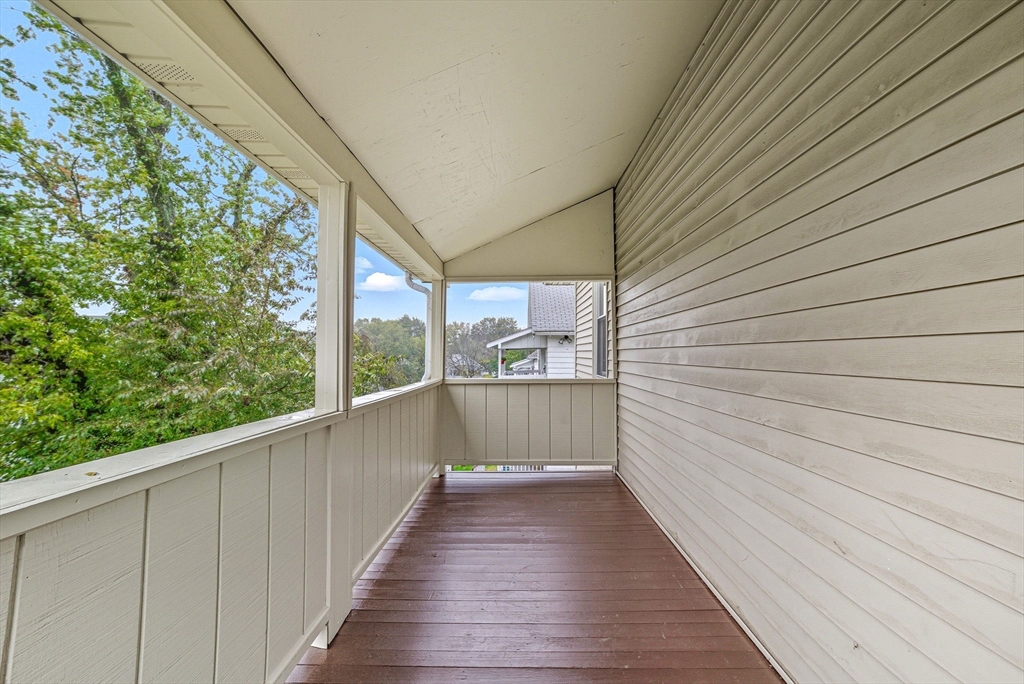 18-20 Holden Road # 20