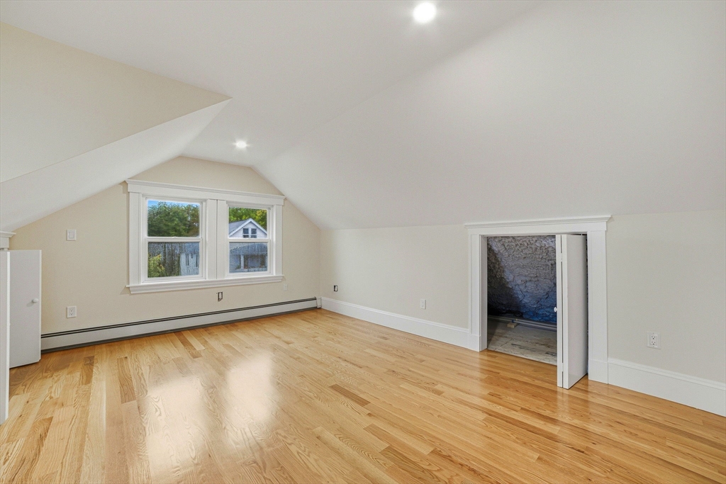 18-20 Holden Road # 20