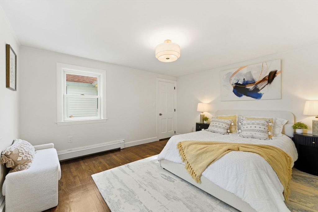 8 Colonial Rd.