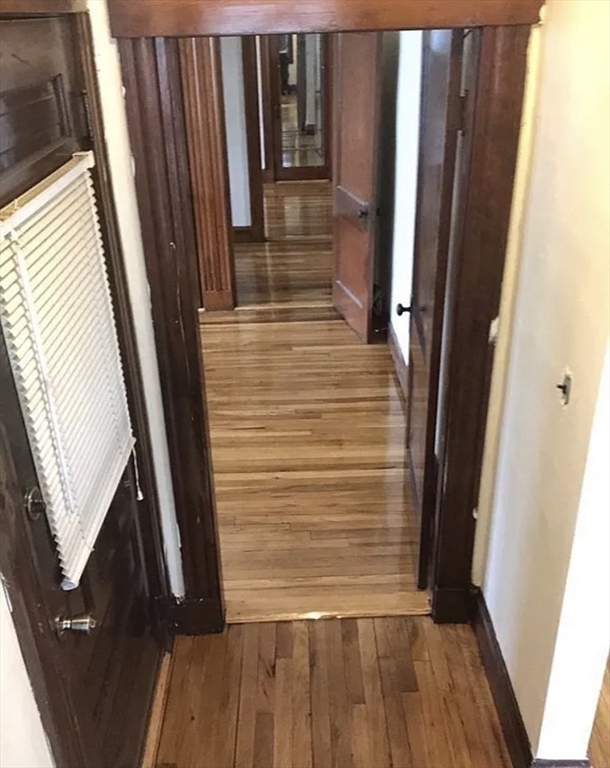 36 Seymour St # 1