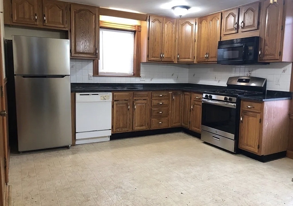 36 Seymour St # 1