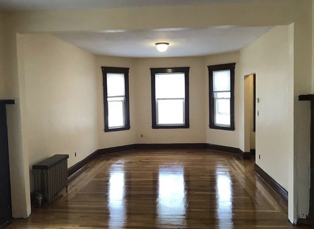 36 Seymour St # 1