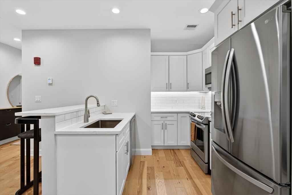 1500 Worcester Rd. # 118