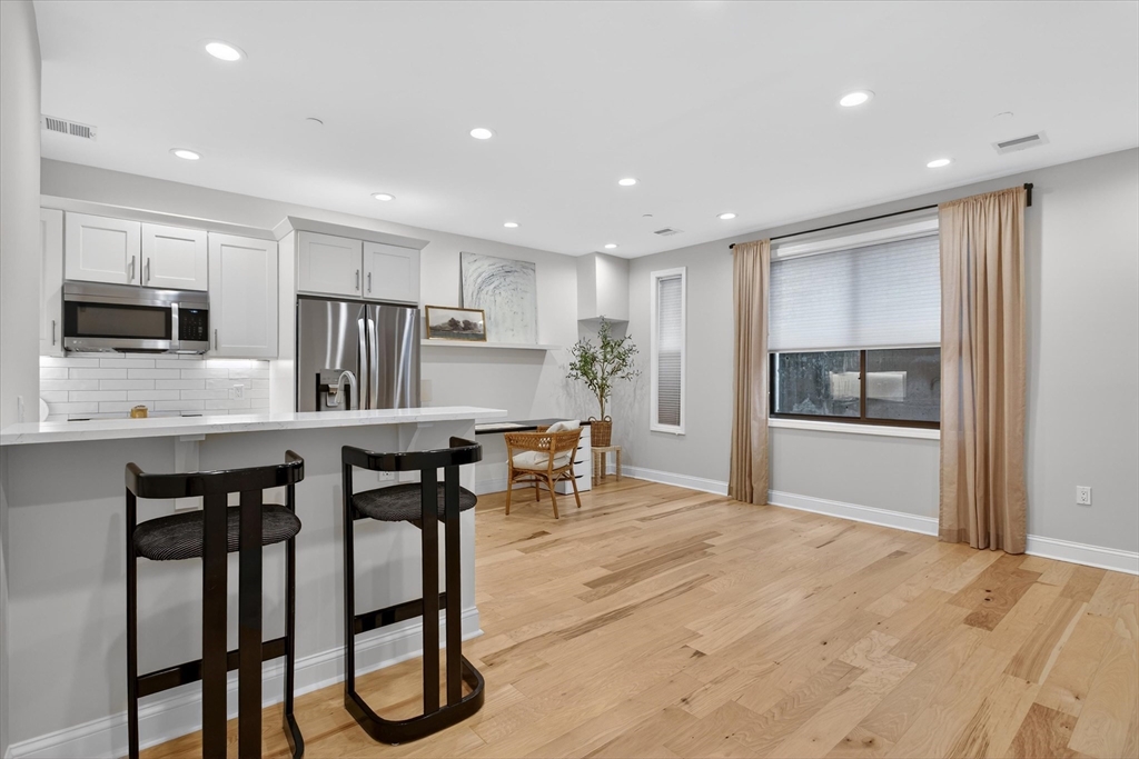 1500 Worcester Rd. # 118