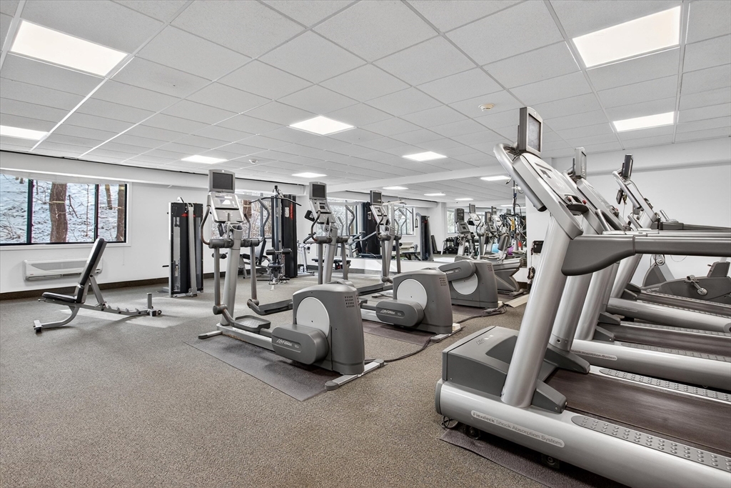 1500 Worcester Rd. # 118