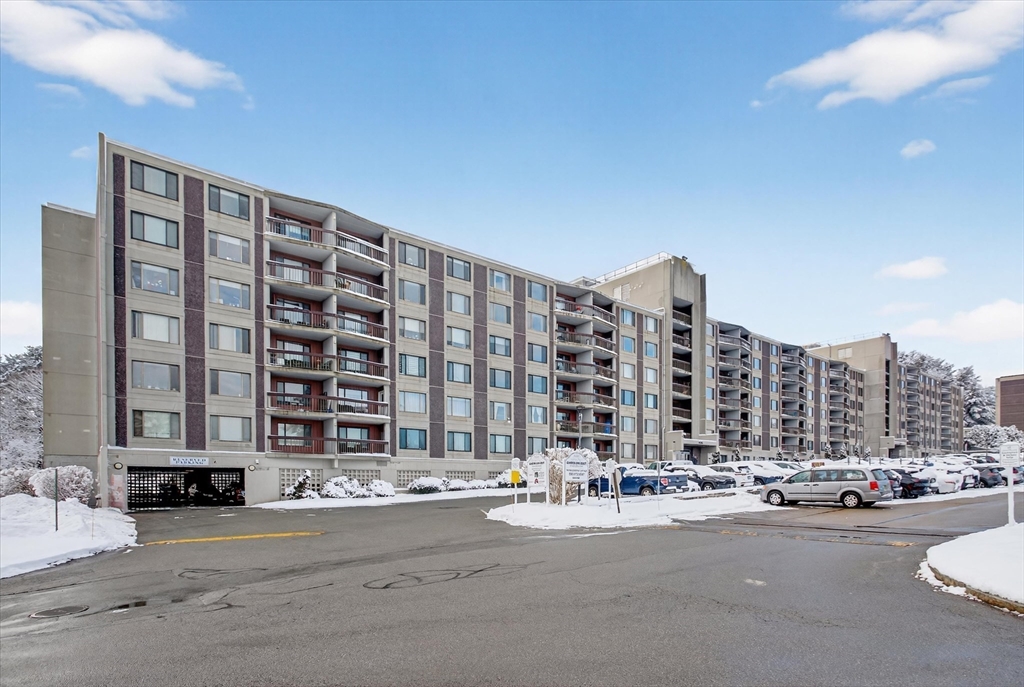 1500 Worcester Rd. # 118