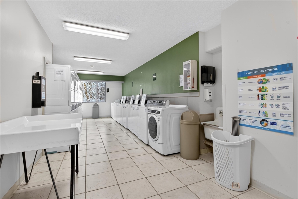 1500 Worcester Rd. # 118