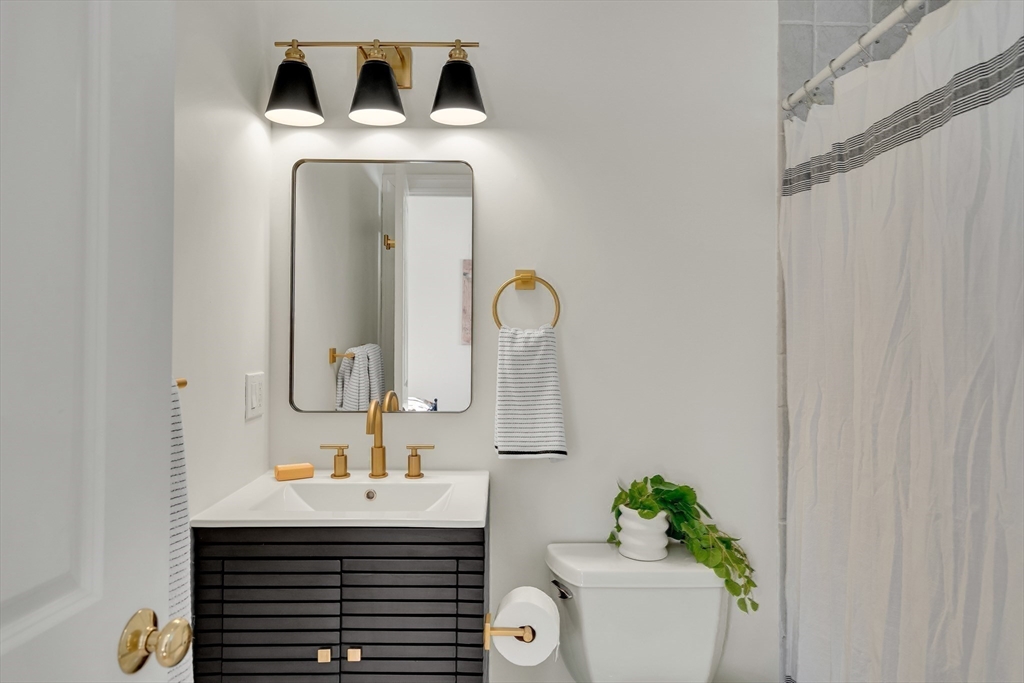 56 Bartlett Street # 56