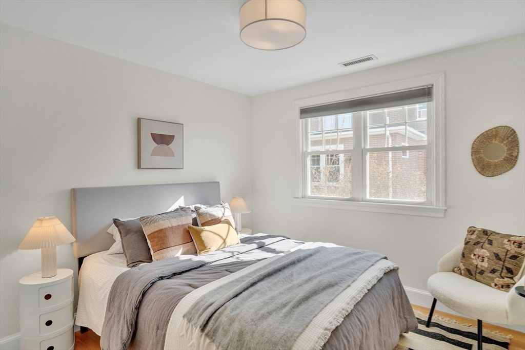 56 Bartlett Street # 56