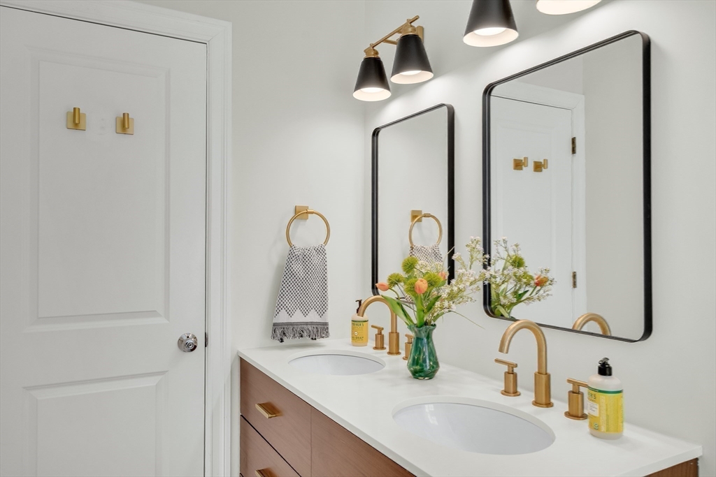 56 Bartlett Street # 56