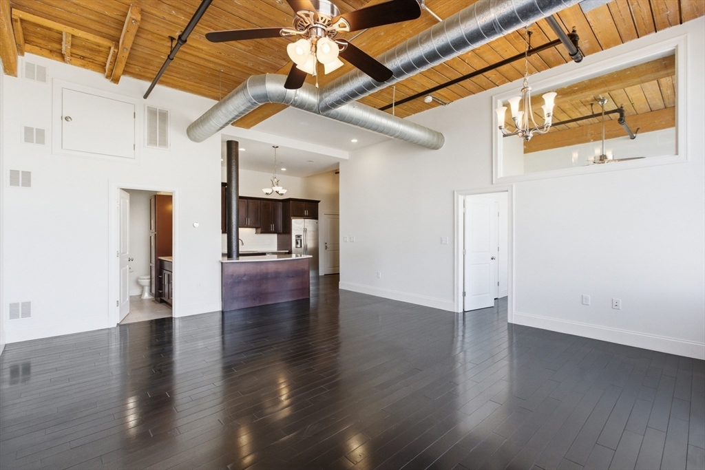 491 Dutton Street # 305