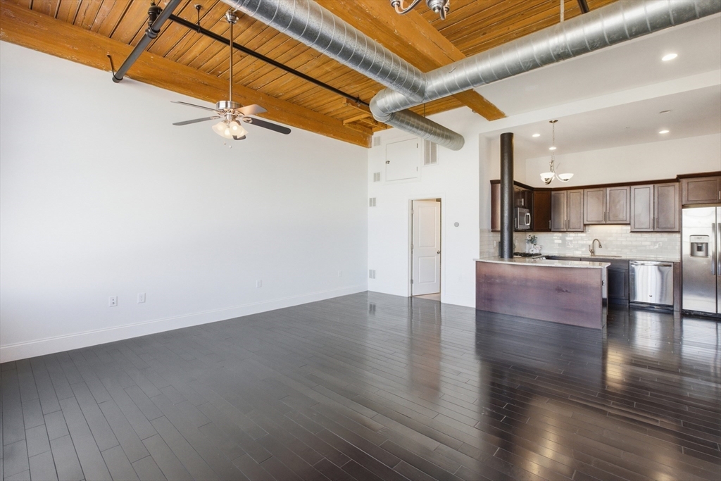 491 Dutton Street # 305