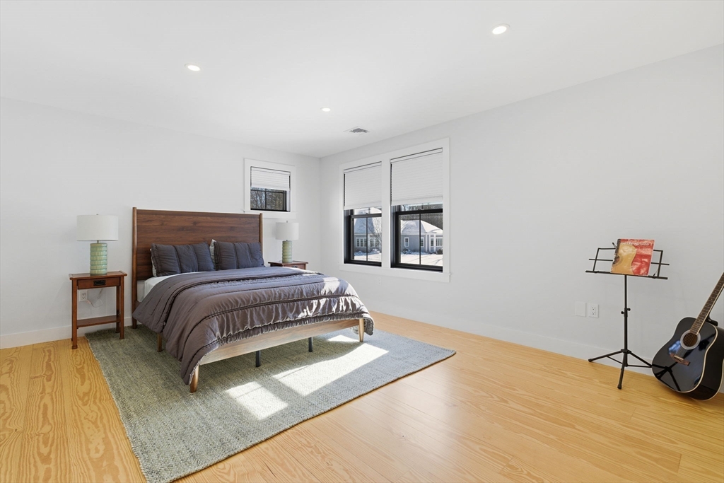 6 Litchfields Way