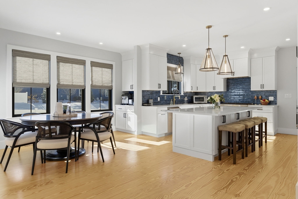 6 Litchfields Way