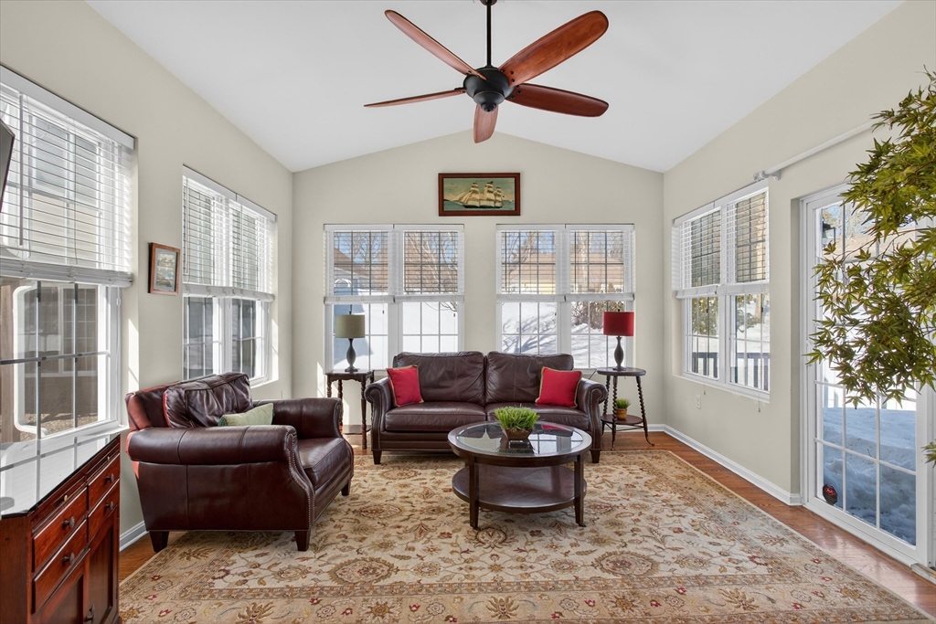 102 Old Field Road # 102