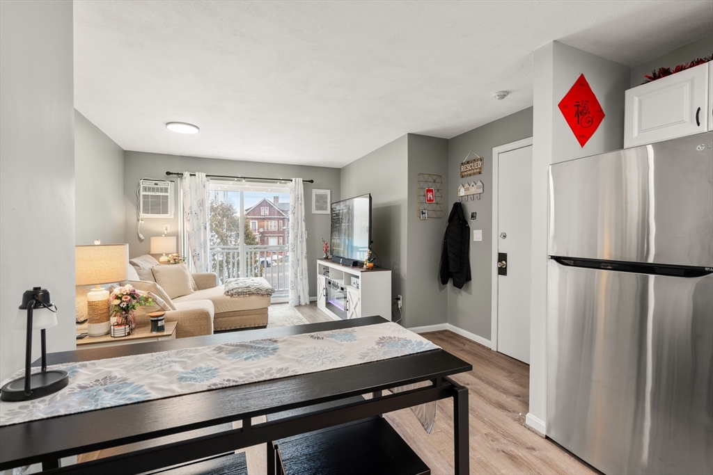 8 Lafayette Park # 7