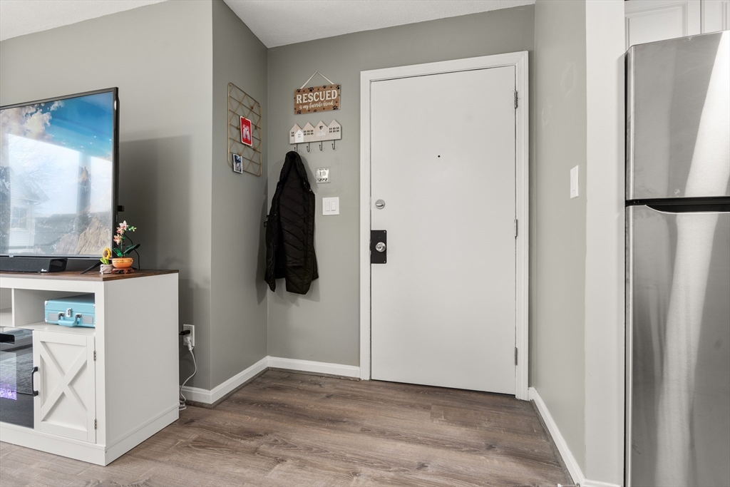 8 Lafayette Park # 7