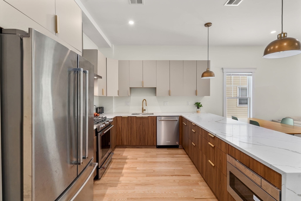 57-59 Highland Rd # 57