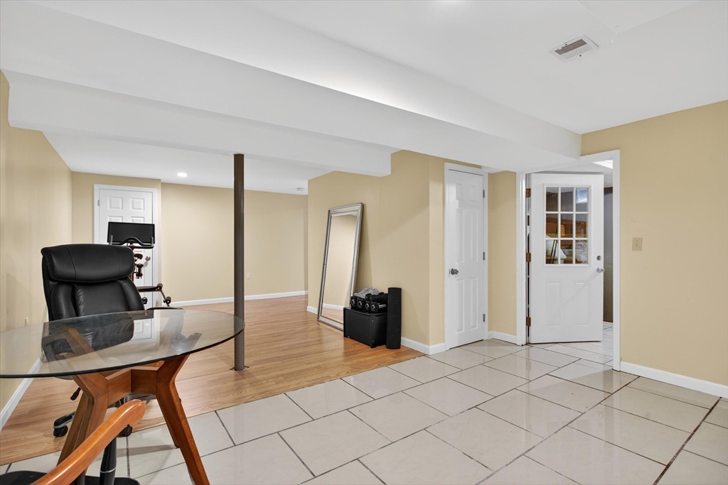 1935 Washington Street Ext.