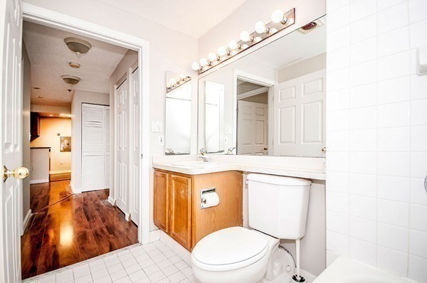 169 Monsignor O'brien Highway # 705