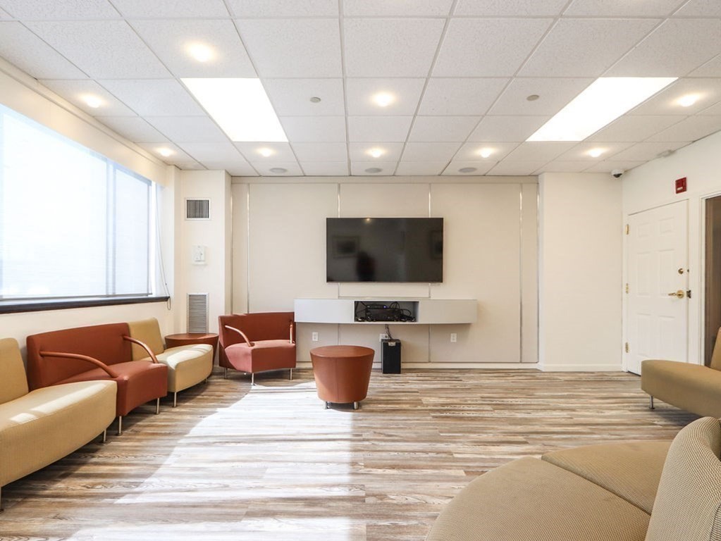 169 Monsignor O'brien Highway # 705