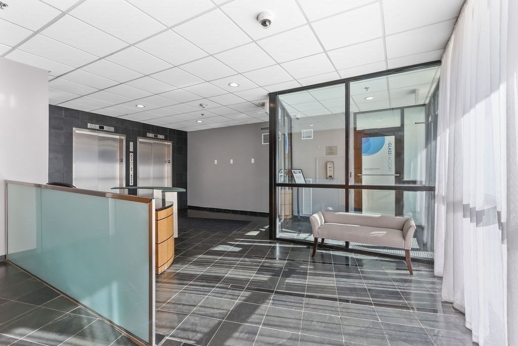 169 Monsignor O'brien Highway # 705