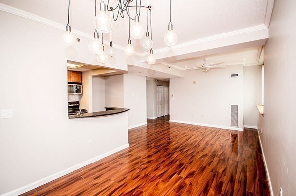 169 Monsignor O'brien Highway # 705