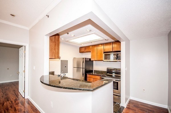 169 Monsignor O'brien Highway # 705