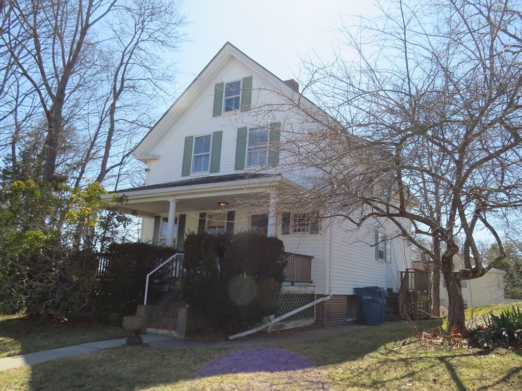 22 Lewis Street