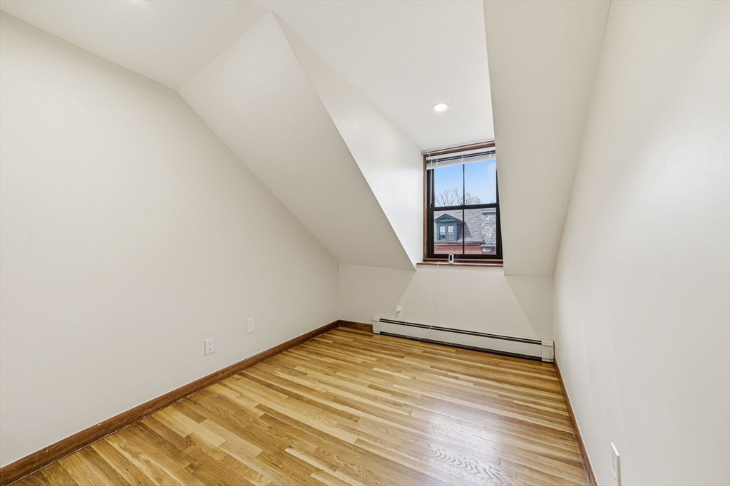 248 Shawmut Ave # 4