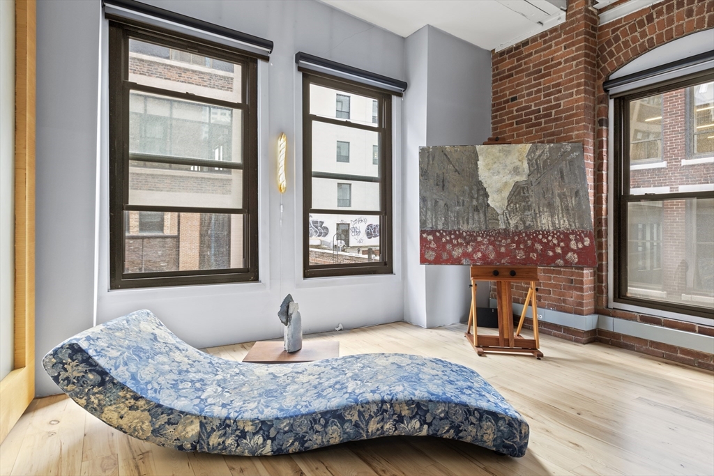 111 Beach St # 3E