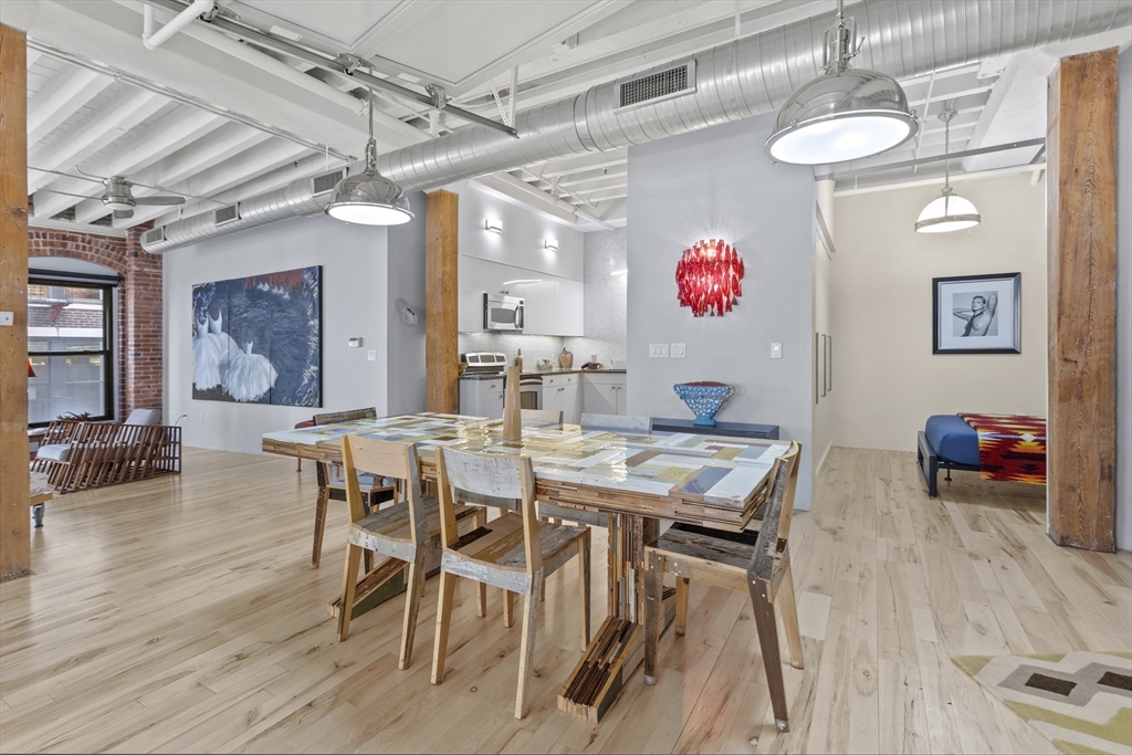 111 Beach St # 3E