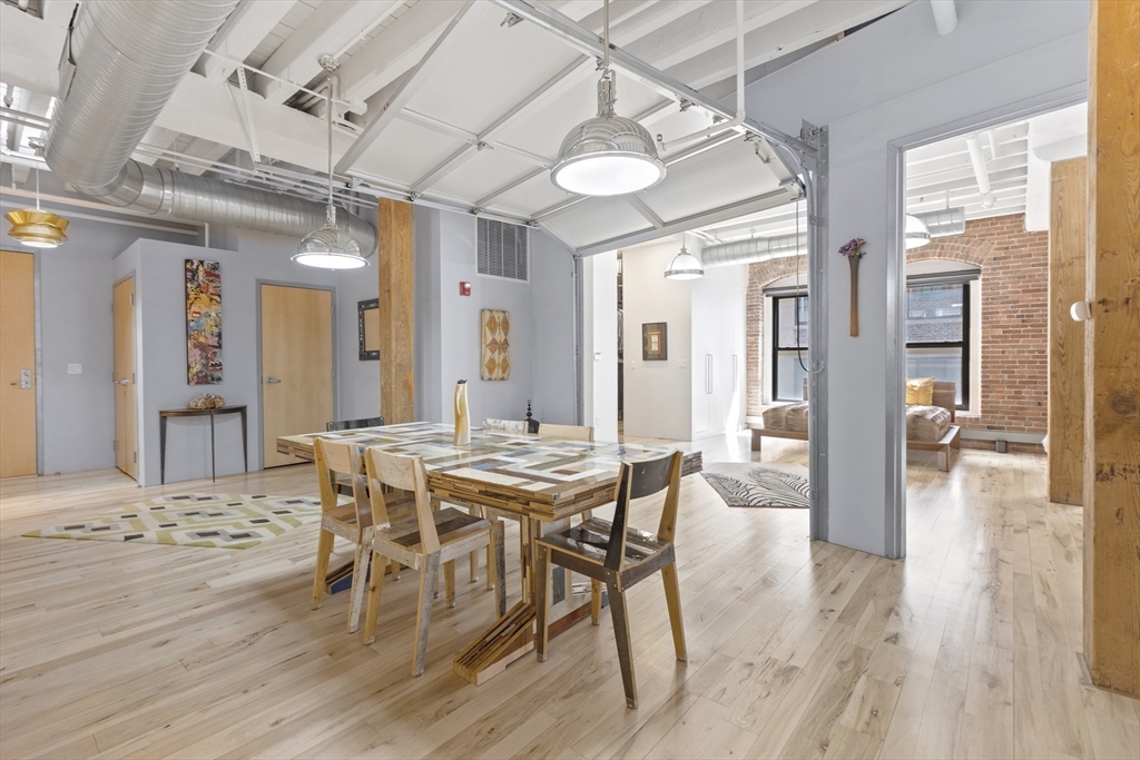 111 Beach St # 3E