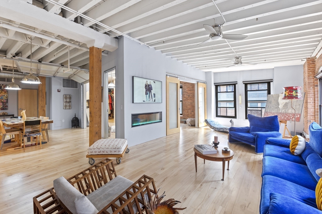 111 Beach St # 3E