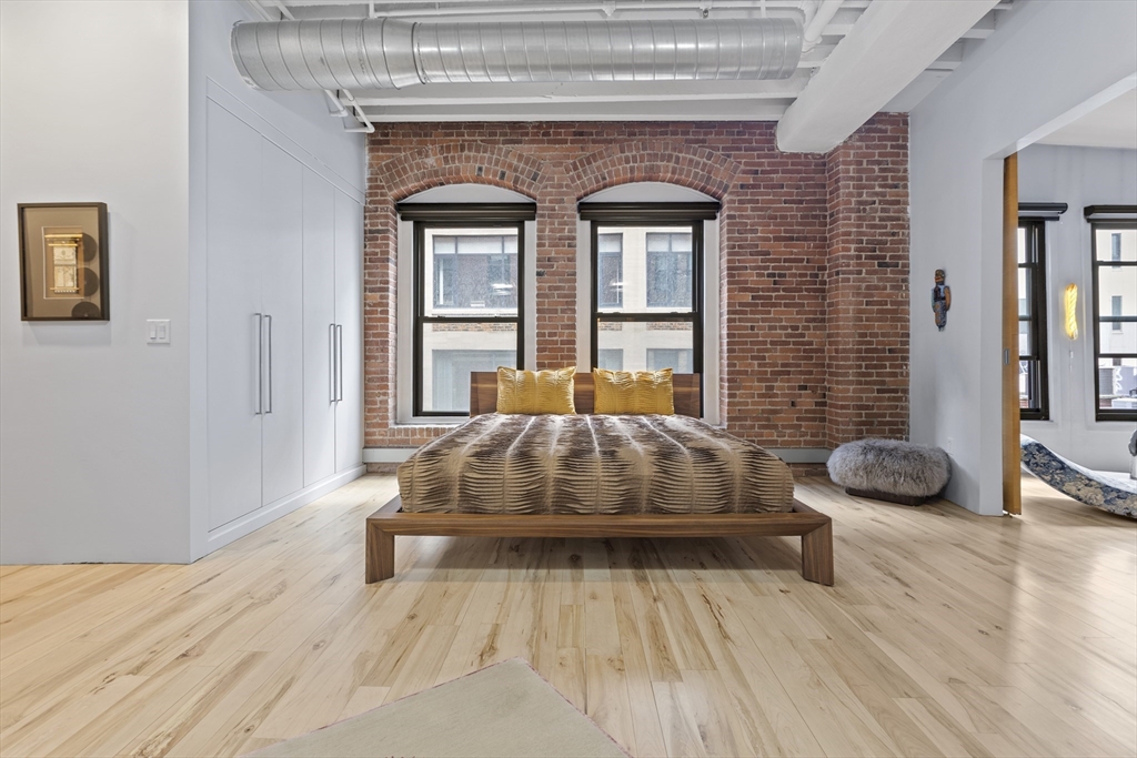 111 Beach St # 3E