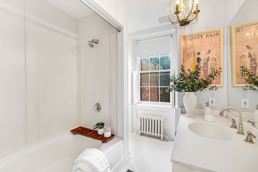 35 Mt Vernon Street # 1