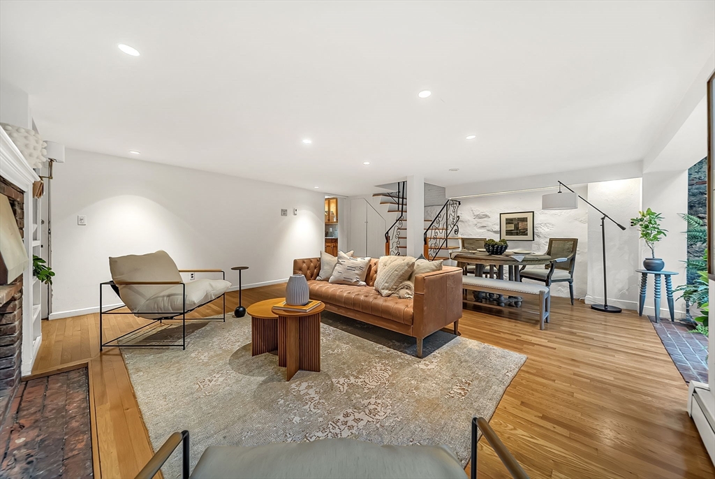 35 Mt Vernon Street # 1