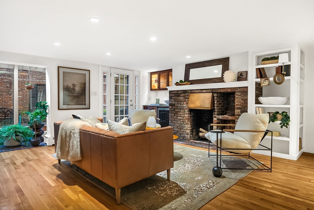 35 Mt Vernon Street # 1