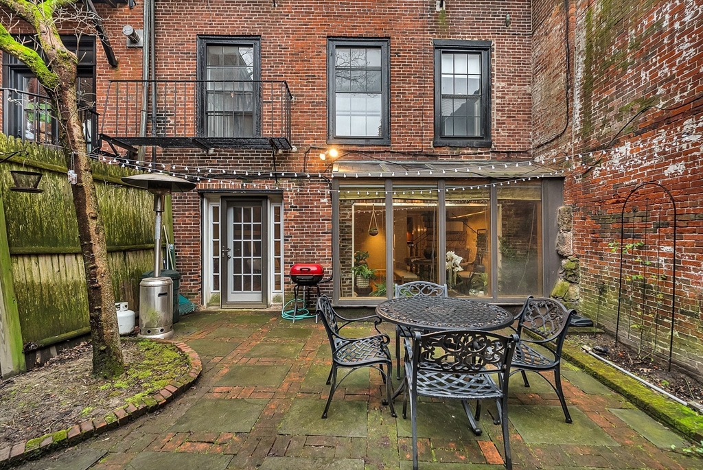 35 Mt Vernon Street # 1