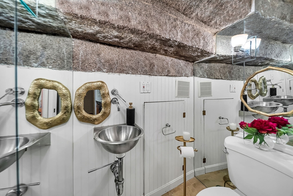 35 Mt Vernon Street # 1