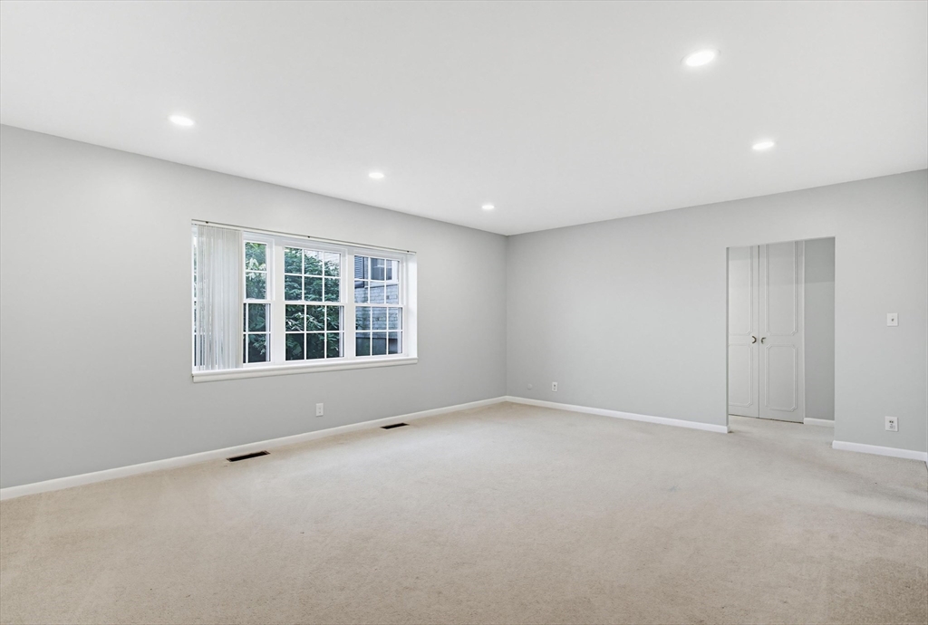 128 Lake Shore Rd. # 1