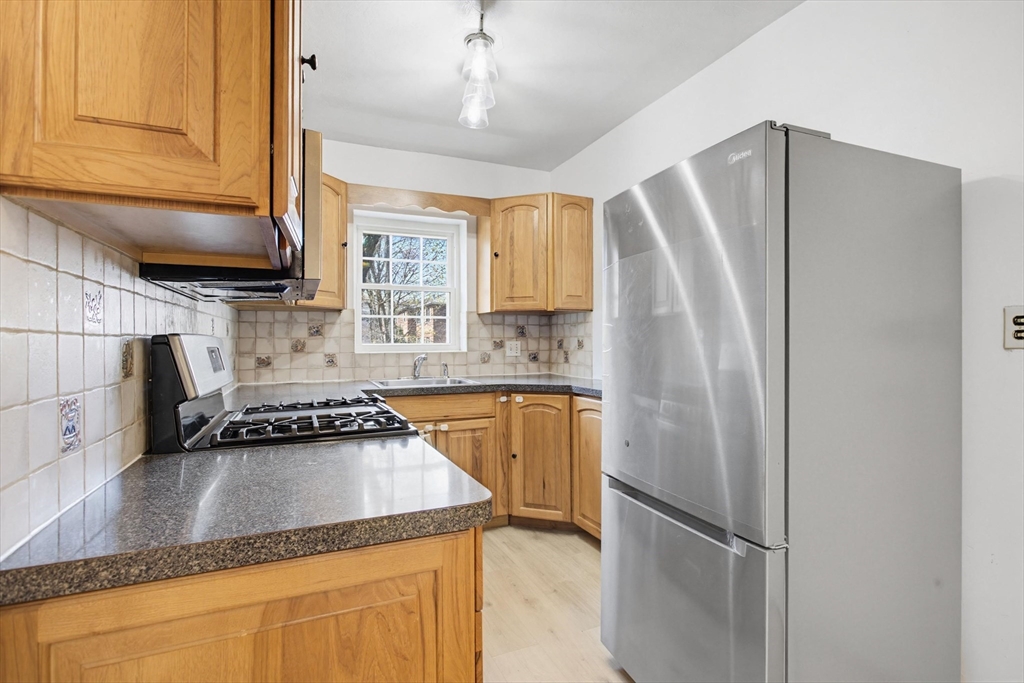 128 Lake Shore Rd. # 1