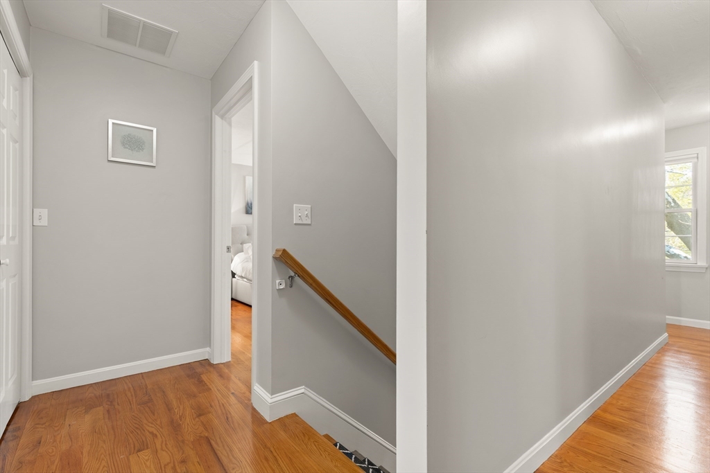 16 Pine St