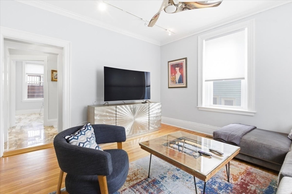 96 Seaverns Ave # 1