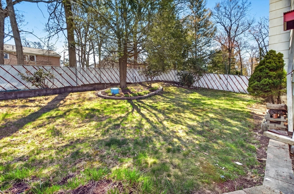 25 Gloversbrook Rd