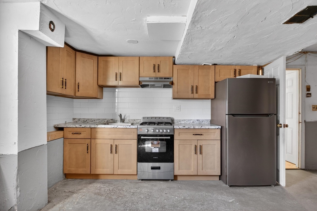25 Gloversbrook Rd