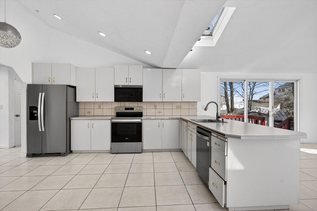 25 Gloversbrook Rd