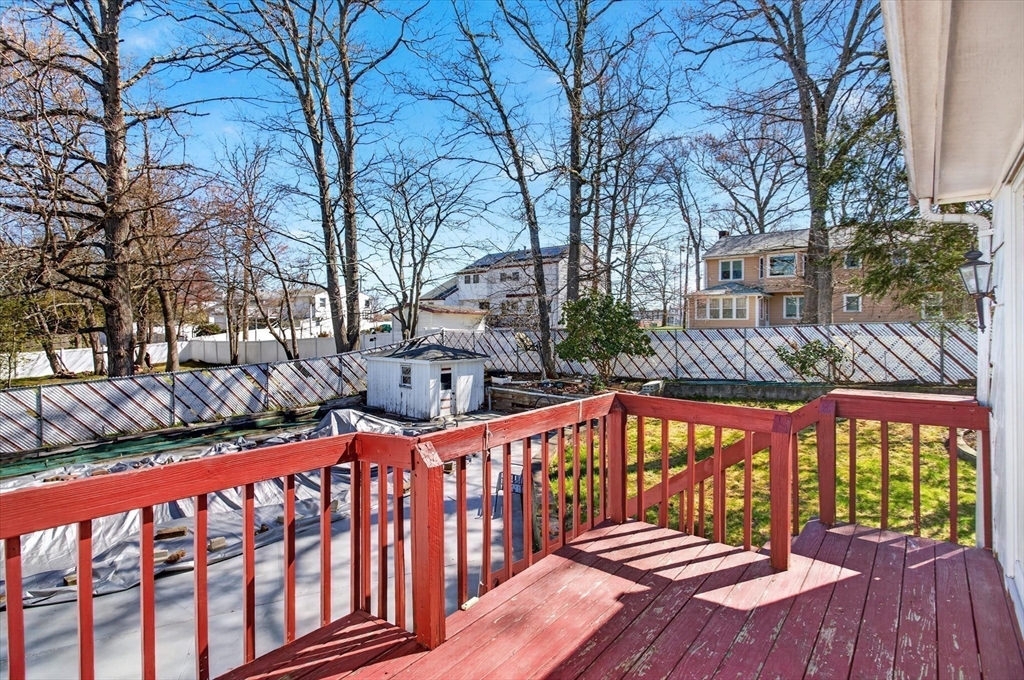 25 Gloversbrook Rd